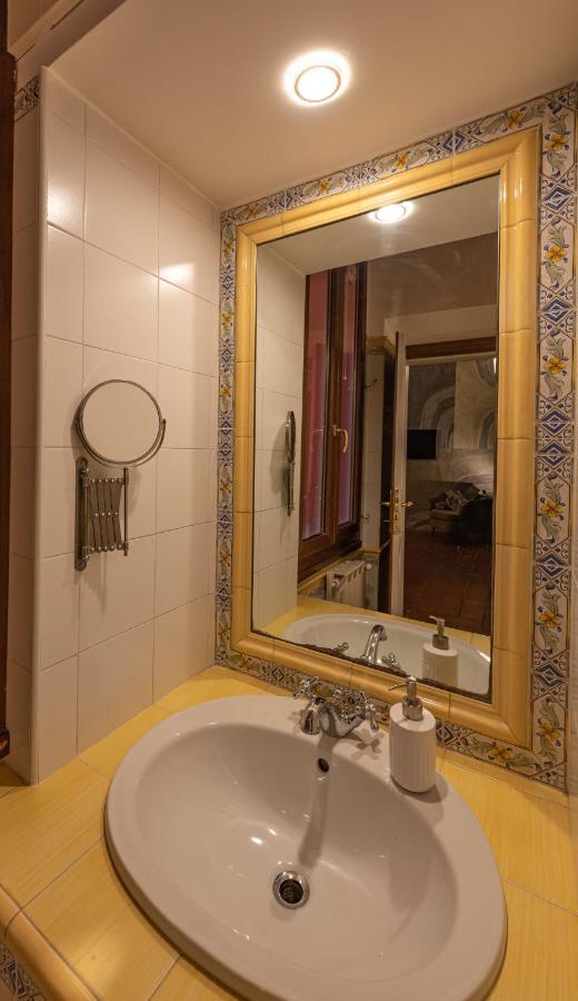 Anna Trevi - Luxury Apartment In Rome Buitenkant foto